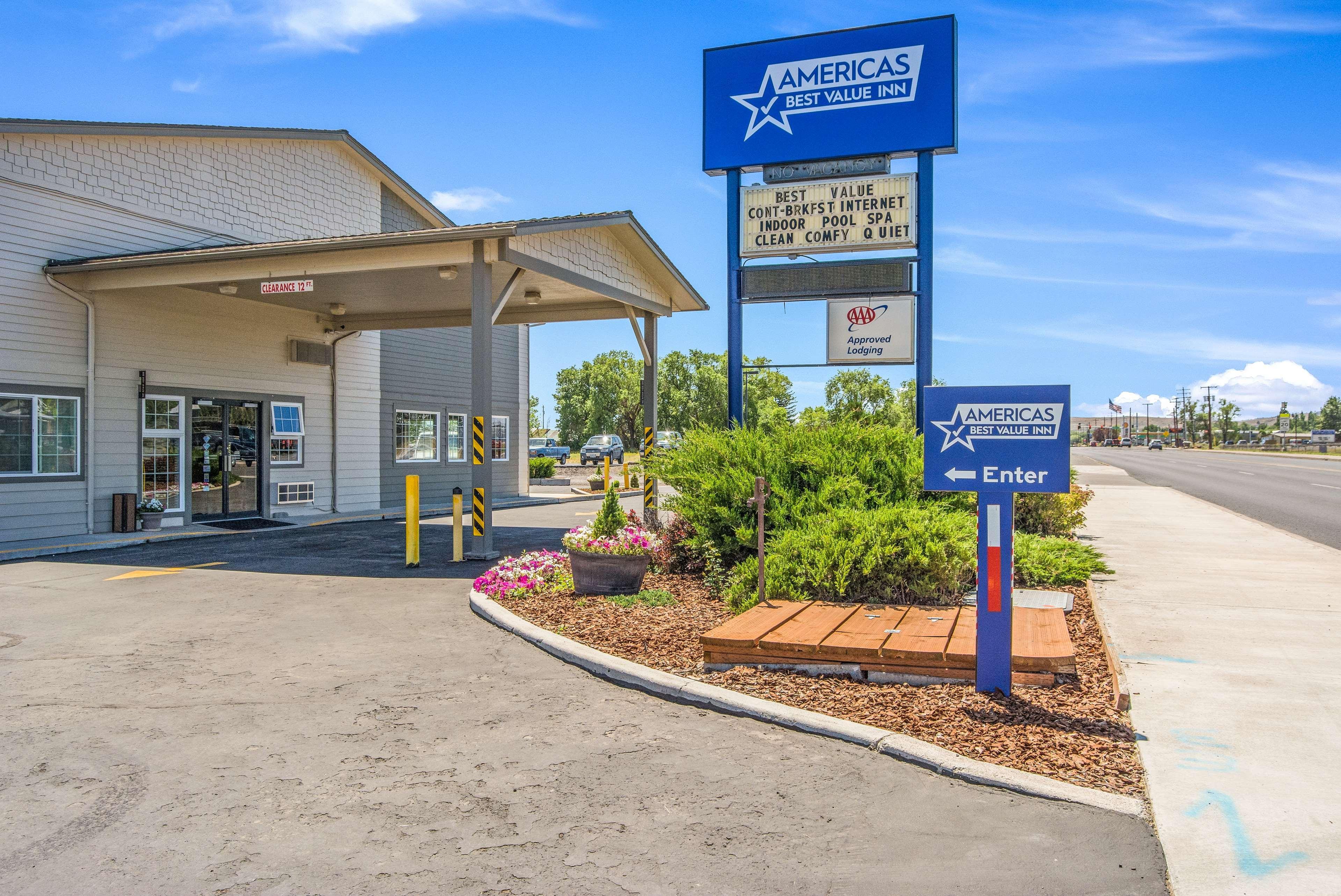 Americas Best Value Inn Burns Eksteriør bilde